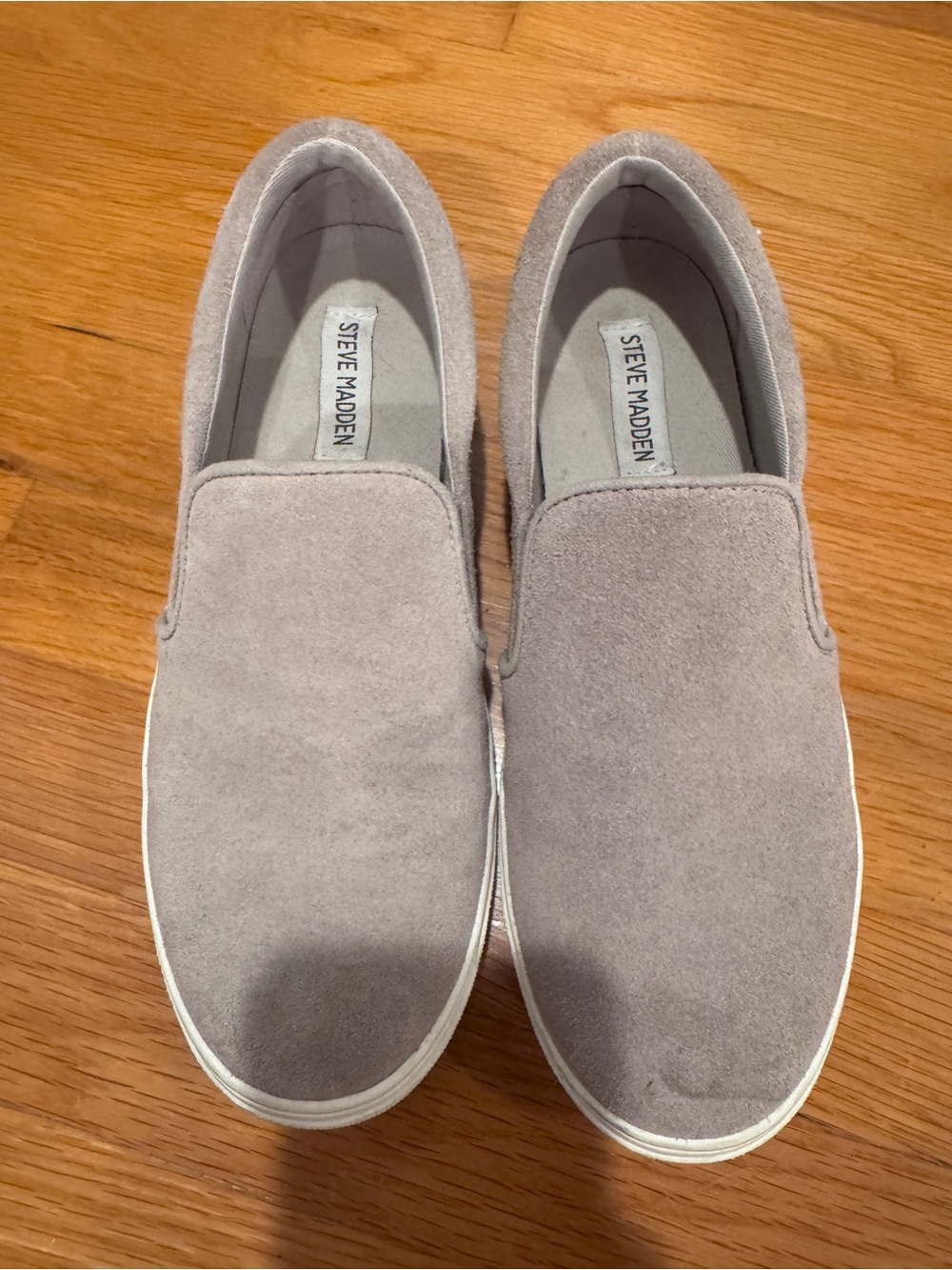 Steve Madden Gray Suede Slip-On Sneakers Women’s Size 8